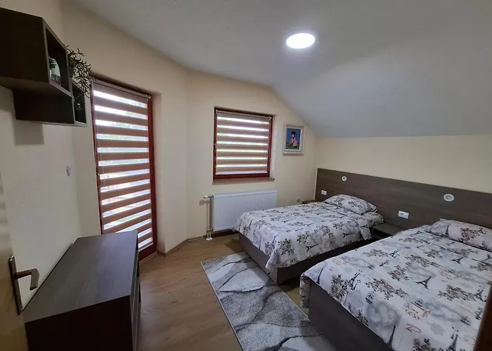 Djuric Vacation House